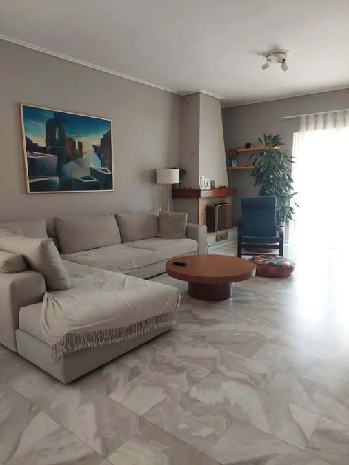 Photo 368256167