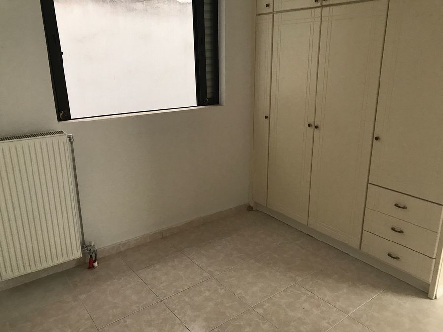 Photo 368259344