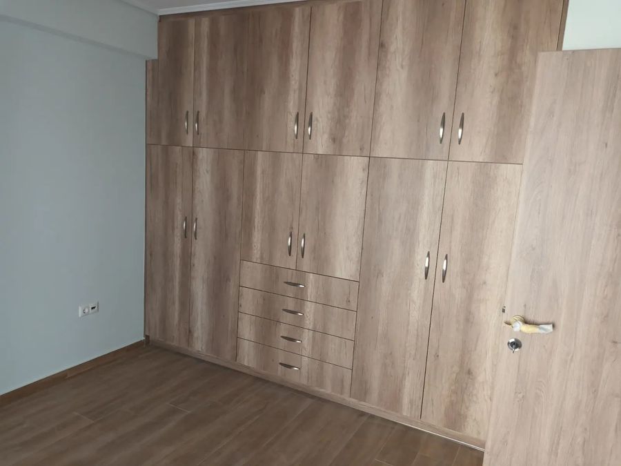 Photo 368799293