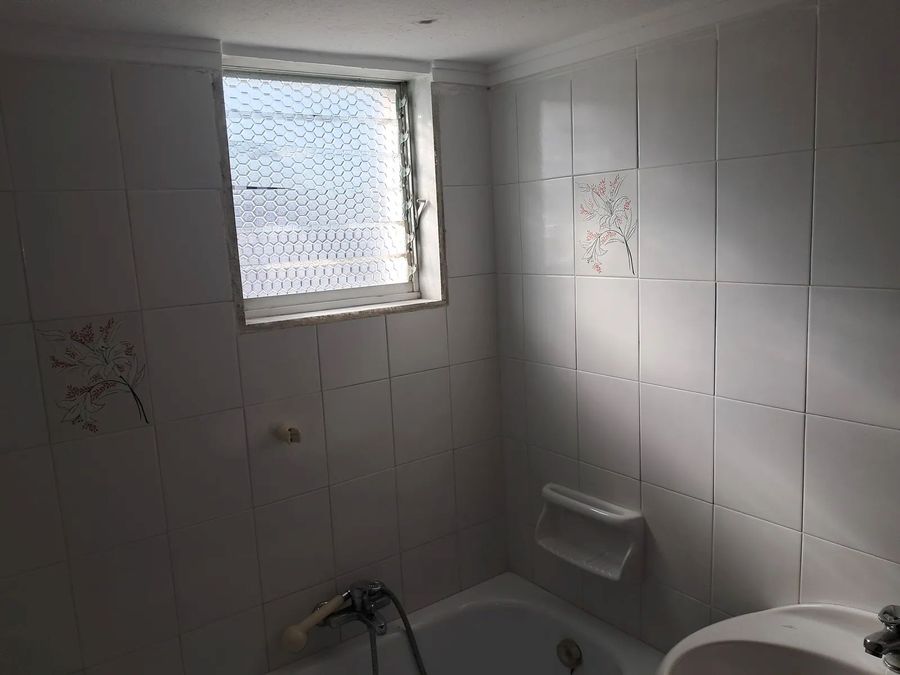 Photo 368904440