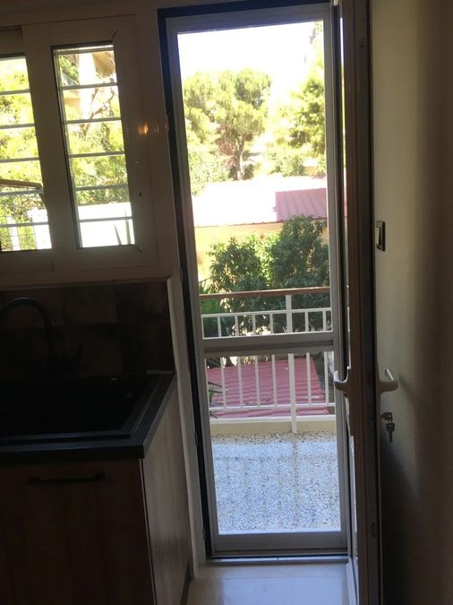 Photo 368935658