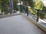 Photo 369010244
