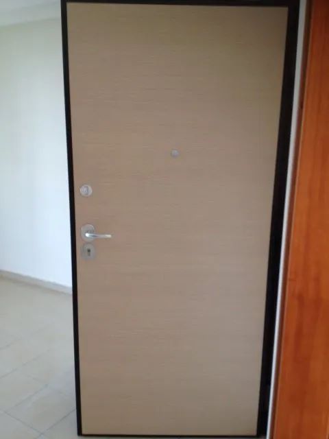 Photo 369032777