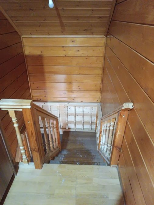 Photo 369042692