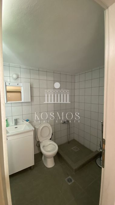 Photo 369058931
