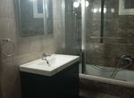 Photo 369320327