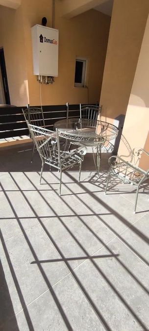 Photo 369573968