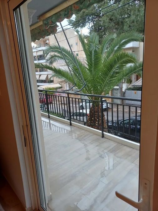 Photo 369574562