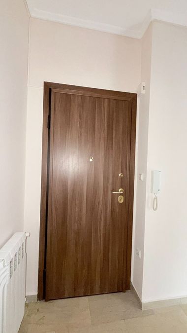 Photo 369683387