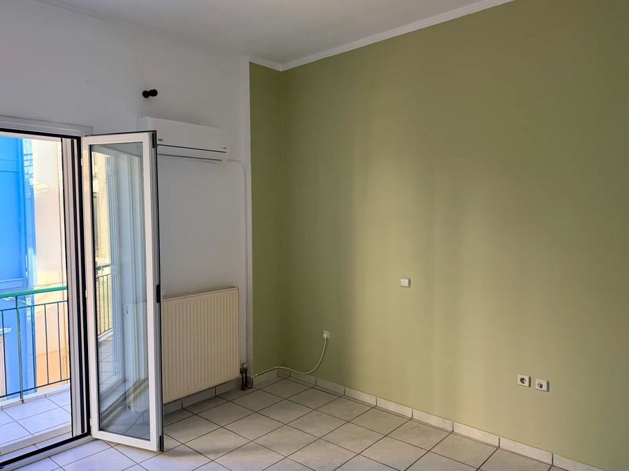 Photo 369706496