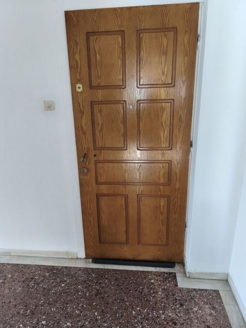 Photo 369837590