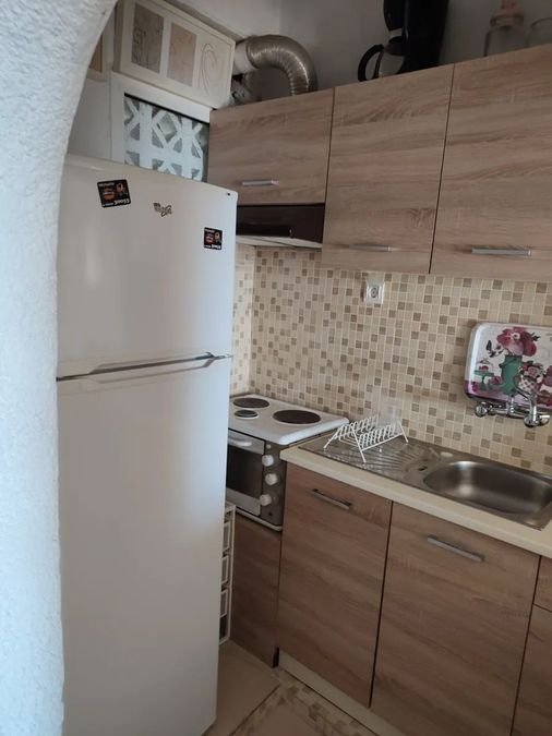 Photo 369862883