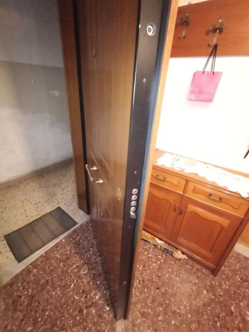 Photo 369979946
