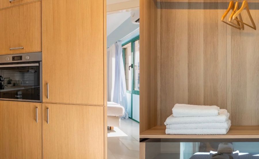 Photo 370337372