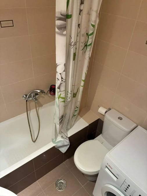 Photo 371525285