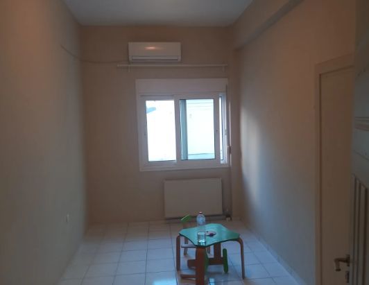 Photo 371538350
