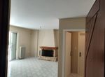 Photo 371792759