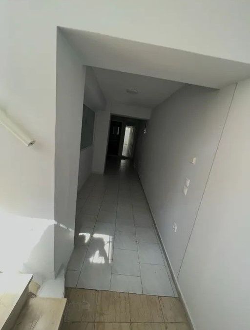 Photo 372107990