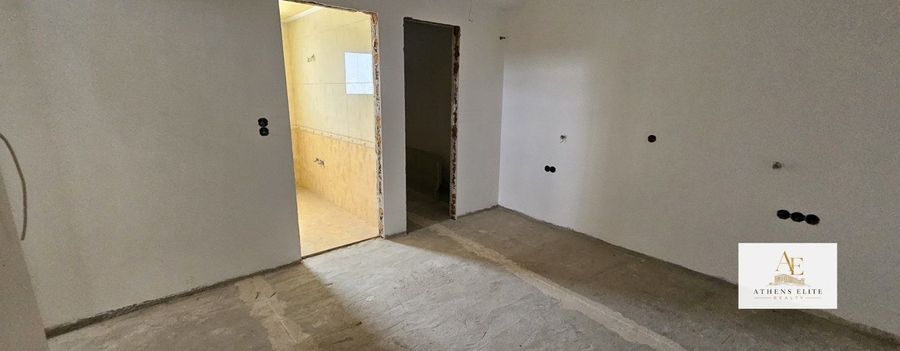 Photo 372257372