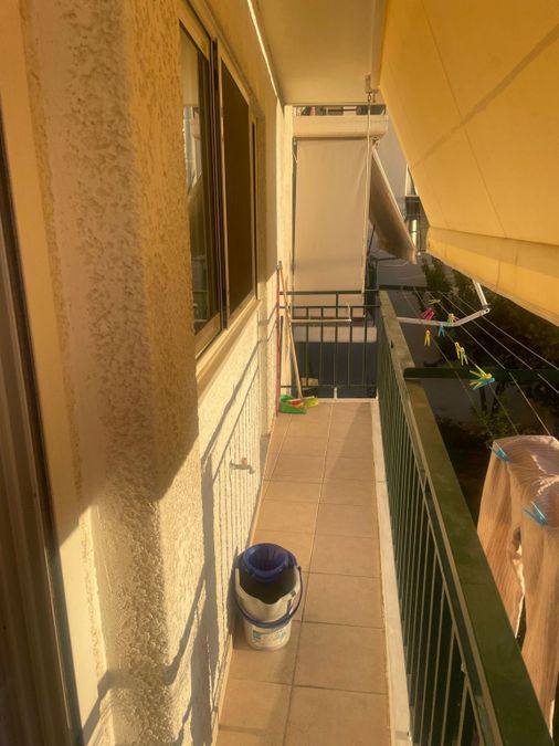 Photo 372260675