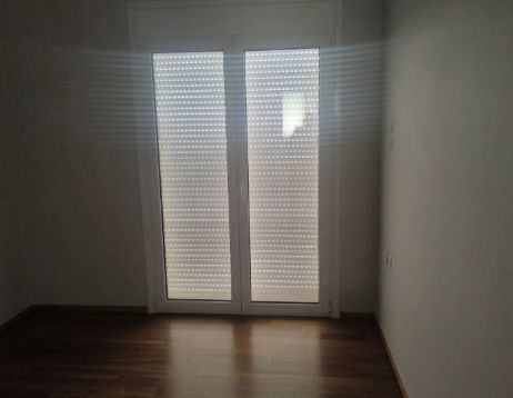 Photo 372272024