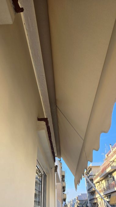 Photo 372686312