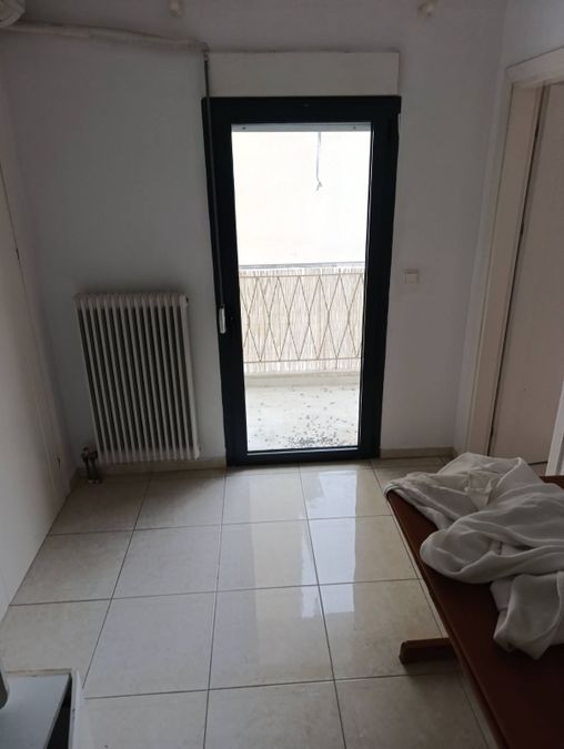 Photo 372795203