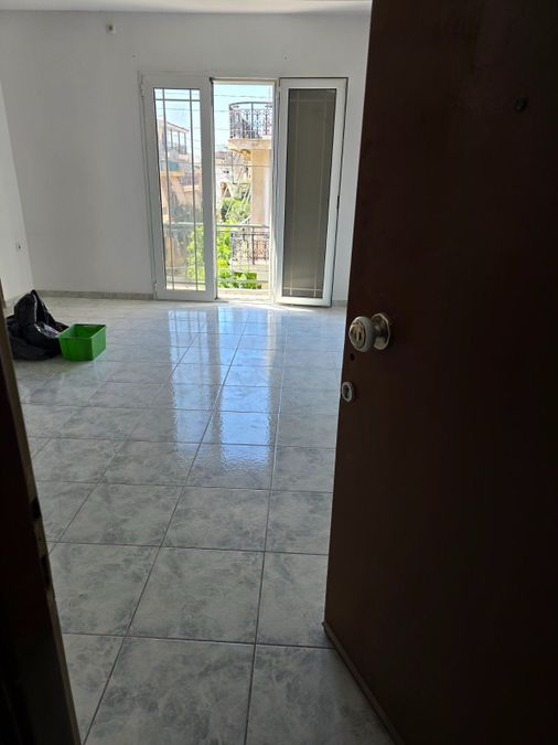 Photo 372909218