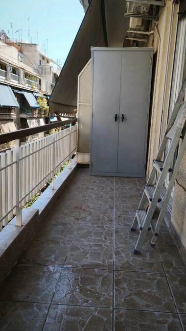 Photo 372995315
