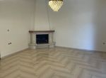 Photo 372996986