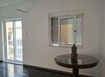 Photo 373962053