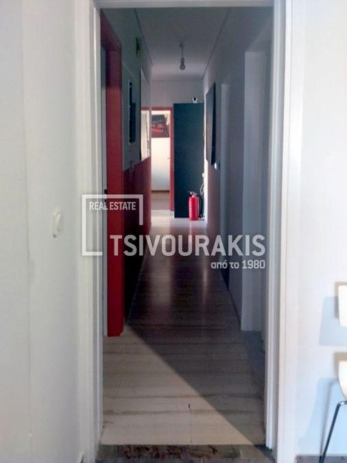 Photo 373983614