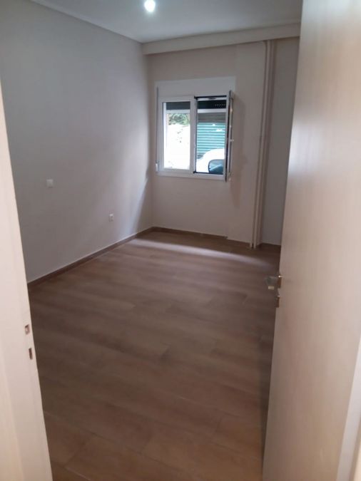 Photo 374214128