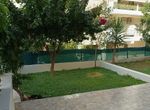 Photo 374216411