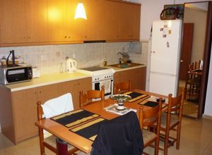 Apartment, Neos Kosmos