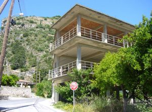 Κτίριο προς πώληση Κέντρο (Μυστράς) 555 τ.μ. 1 Υπνοδωμάτιο