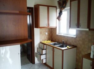 Studio/Γκαρσονιέρα, Κέντρο