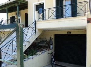 Μονοκατοικία προς πώληση Βαθύ (Μεγανήσι) 162 τ.μ. 3 Υπνοδωμάτια