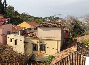 House Plaka