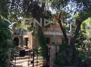 Μονοκατοικία, Εκάλη
