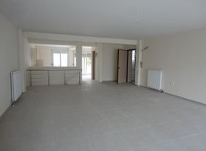 Maisonette, Center
