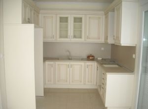 Maisonette, Oreokastro