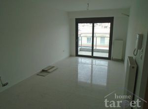 Apartment, Ippokratio