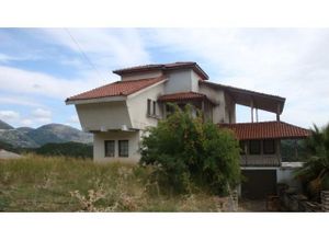 Μονοκατοικία προς πώληση Λούρος 180 τ.μ. 4 Υπνοδωμάτια