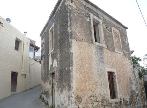 Μονοκατοικία προς πώληση Άγιος Μύρωνας (Γοργολαϊνη) 210 τ.μ. 3 Υπνοδωμάτια