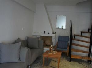 Maisonette, Peraia
