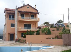 Βίλλα προς πώληση Άγιος Μύρωνας (Γοργολαϊνη) 210 τ.μ. 1 Υπνοδωμάτιο Νεόδμητο