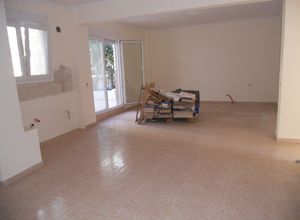 Apartment, Ano Poli