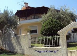 Βίλλα προς πώληση Νέα Αγχίαλος 332 τ.μ. 5 Υπνοδωμάτια