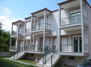Μεζονέτα προς πώληση Ρεντίνα Σταυρός 110 τ.μ. 3 Υπνοδωμάτια